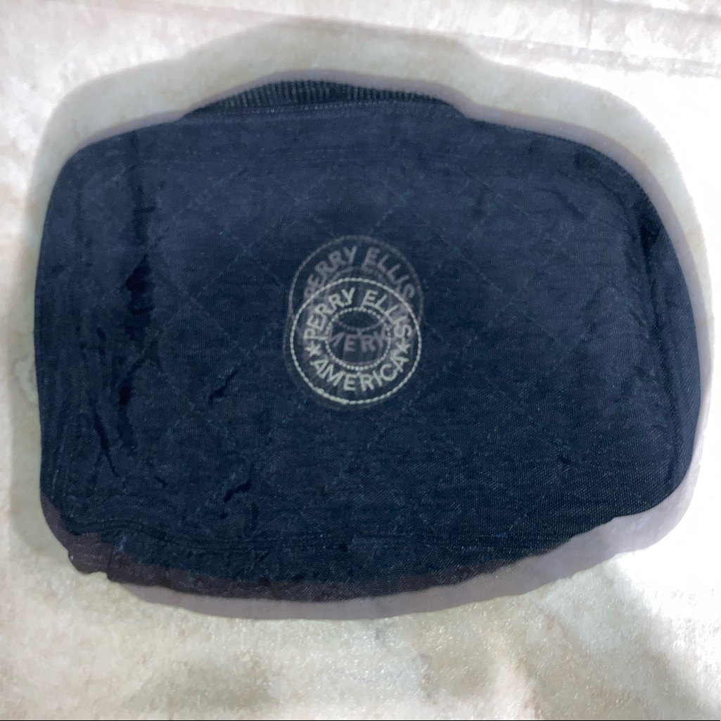 Black Perry Ellis America Travel Bag